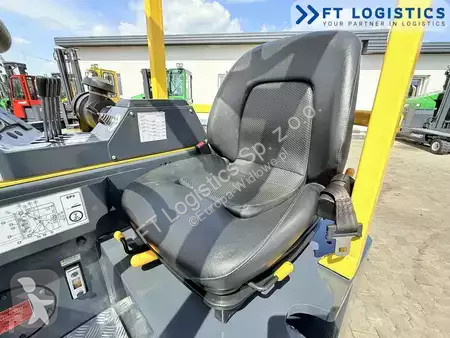 رافعة شوكية متعددة الاتجاهات Combilift