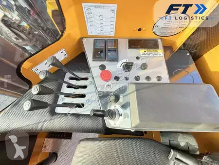 Многоходовой погрузчик Combilift