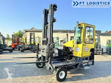 Stivuitor multidirectional Combilift