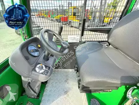 Chariot multidirectionnel Combilift