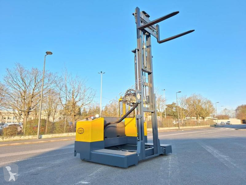 Stivuitor multidirectional Combilift  ESL3545