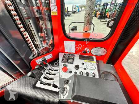 Stivuitor multidirectional Combilift