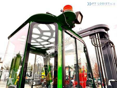 Stivuitor multidirectional Combilift