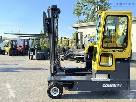 Stivuitor multidirectional Combilift