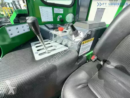 Štvorcestný vysokozdvižný vozík Combilift