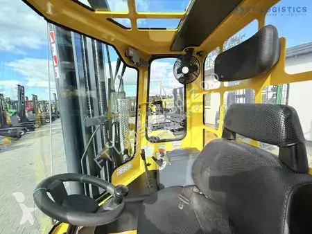 Štvorcestný vysokozdvižný vozík Combilift