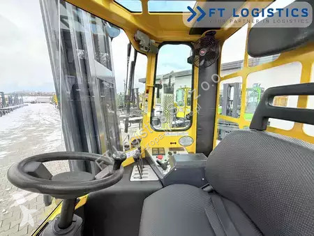 Štvorcestný vysokozdvižný vozík Combilift