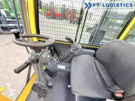 Štvorcestný vysokozdvižný vozík Combilift