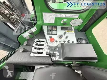 Štvorcestný vysokozdvižný vozík Combilift