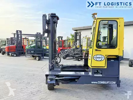 Stivuitor multidirectional Combilift