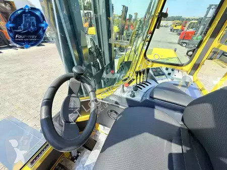 Многопосочен кар Combilift