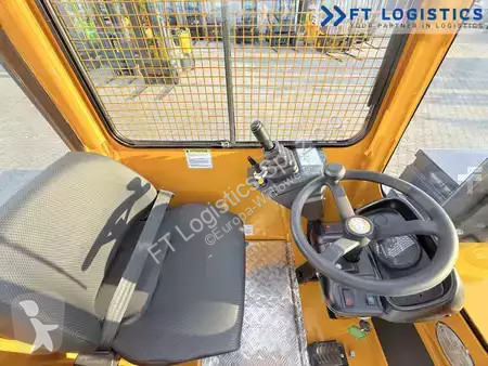 Многоходовой погрузчик Combilift