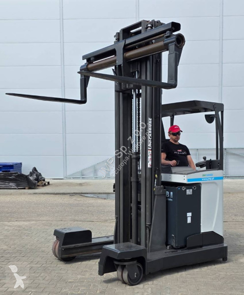Многоходовой погрузчик Unicarriers UFW 250...