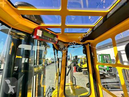 Stivuitor multidirectional Combilift