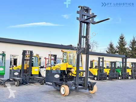 Stivuitor multidirectional Combilift