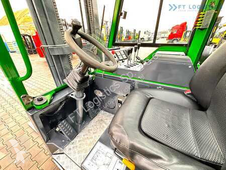 Stivuitor multidirectional Combilift