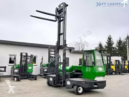 Štvorcestný vysokozdvižný vozík Combilift