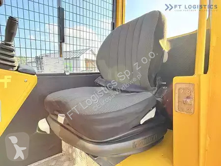 Štvorcestný vysokozdvižný vozík Combilift