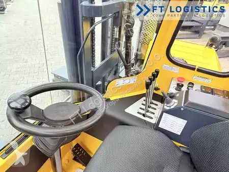 Štvorcestný vysokozdvižný vozík Combilift