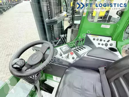 Štvorcestný vysokozdvižný vozík Combilift