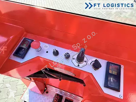 Štvorcestný vysokozdvižný vozík Combilift
