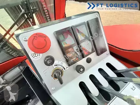 Štvorcestný vysokozdvižný vozík Combilift
