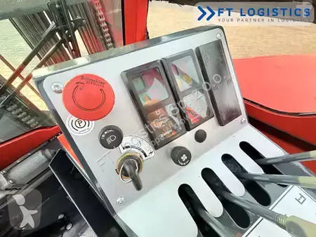 Štvorcestný vysokozdvižný vozík Combilift