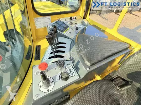 Stivuitor multidirectional Combilift