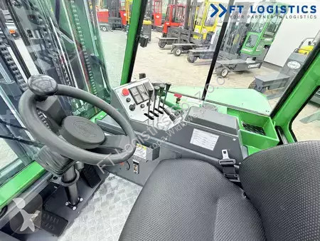 Многоходовой погрузчик Combilift