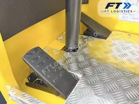 Stivuitor multidirectional Combilift