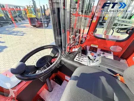 Stivuitor multidirectional Combilift