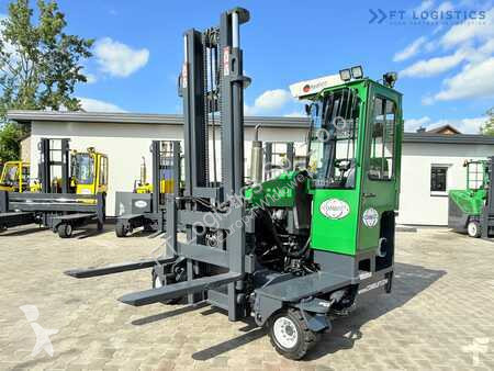 Stivuitor multidirectional Combilift