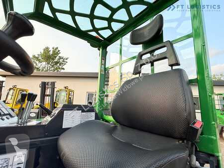 Stivuitor multidirectional Combilift