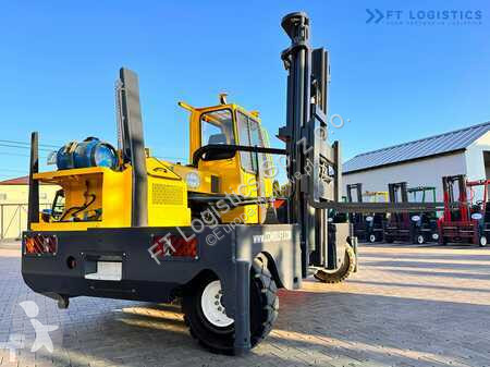 Stivuitor multidirectional Combilift