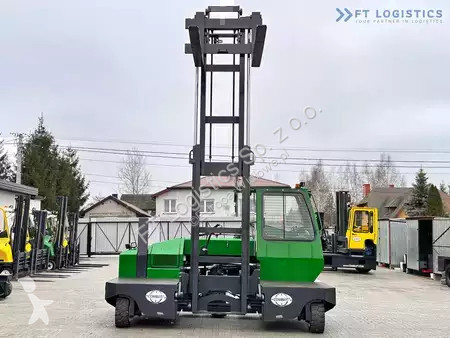 Štvorcestný vysokozdvižný vozík Combilift