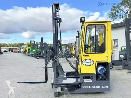 Štvorcestný vysokozdvižný vozík Combilift