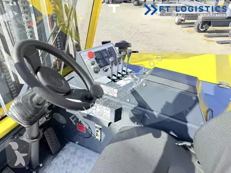 Štvorcestný vysokozdvižný vozík Combilift