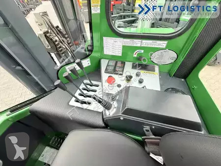 Štvorcestný vysokozdvižný vozík Combilift