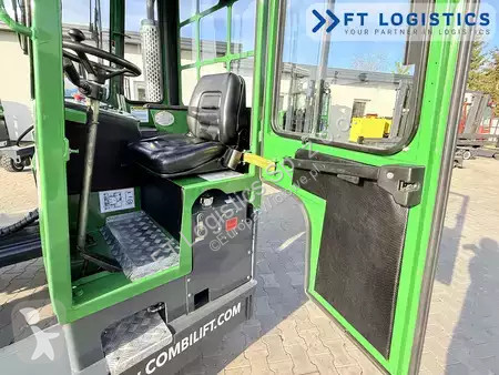 Štvorcestný vysokozdvižný vozík Combilift