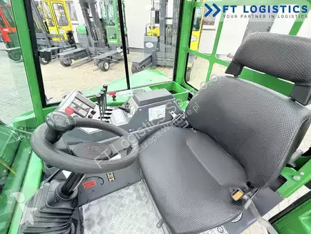 Многоходовой погрузчик Combilift