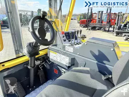Многоходовой погрузчик Combilift