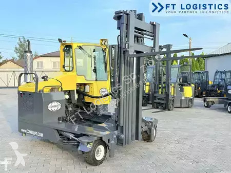 Stivuitor multidirectional Combilift