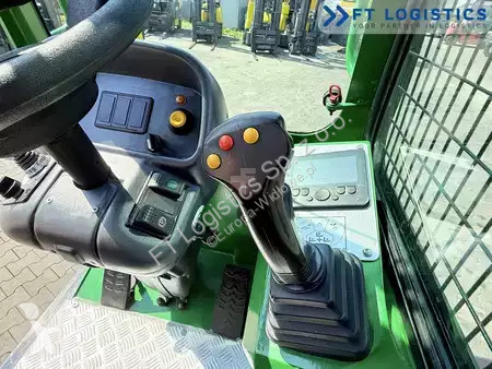 Stivuitor multidirectional Combilift
