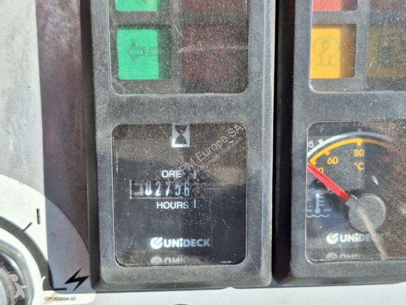 Empilhador multi direccional Combilift CB