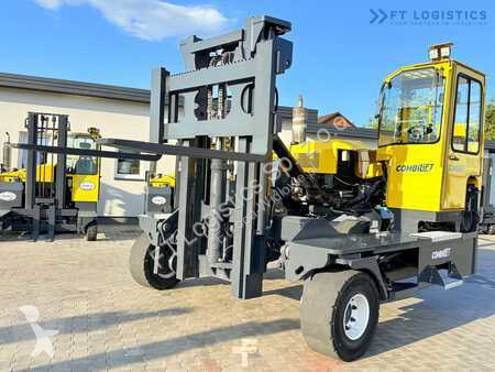 Empilhador multi direccional Combilift