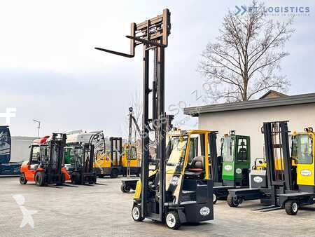 Stivuitor multidirectional Combilift