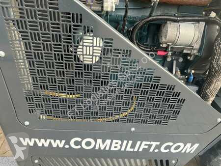 Stivuitor multidirectional Combilift