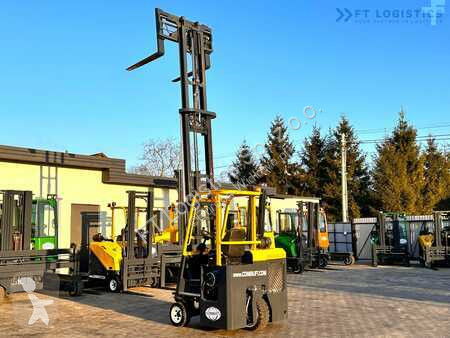 Stivuitor multidirectional Combilift