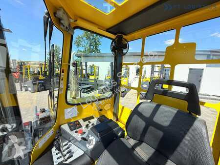 Vierwegtruck Combilift