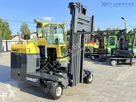 Stivuitor multidirectional Combilift